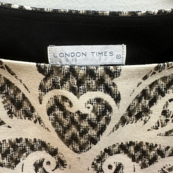 London Times Women's multi Dress
Size 10 Good condition - Picture 5 of 8
